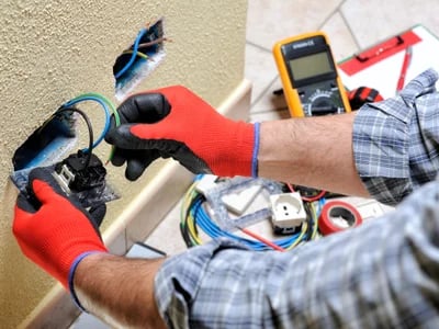 VDE Prüfung nach DGUV V3: Ein Leitfaden für Betriebe und Elektrofachkräfte