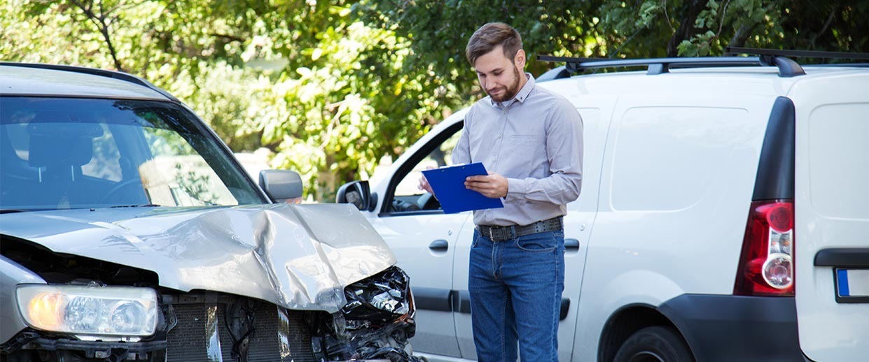 Mit transparenter Bewertung stressfrei defektes auto verkaufen