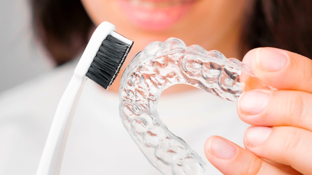 Wie Sie die richtige Unsichtbare Zahnspange für Ihre Bedürfnisse auswählen